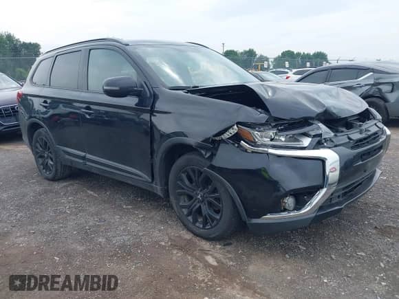 2018 Mitsubishi Outlander ES с VIN JA4AZ3A32JZ064956, выставлен на аукционе IAAI как лот 42724416 с пробегом 61 854 миль миль и . История ставок и продаж доступна на DreamBid. Изображение 1.