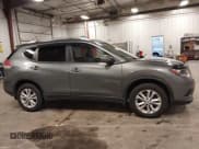 ✅ 2015 Nissan Rogue S • VIN: KNMAT2MV5FP545639 • Лот: 43431270. Опубликован ранее на IAAI с пробегом 94 523 миль. Бесплатный доступ к архиву аукционных продаж из США и подробный отчёт об истории автомобиля на DreamBid. Изображение 13.
