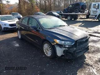 ✅ 2015 Ford Fusion SE Luxury • VIN: 3FA6P0PU3FR197453 • Lot: 43803417. Listed on IAAI with 143,950 mi. Free auction sales archive from the USA and detailed vehicle history report at DreamBid. Image 1.