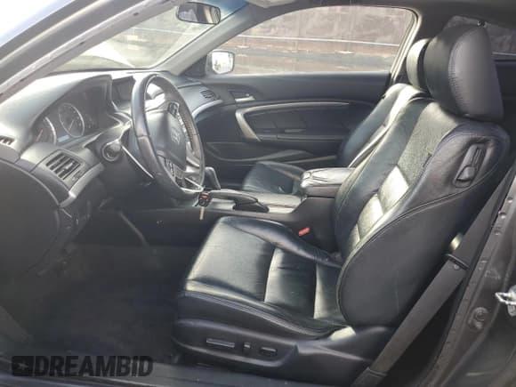 ✅ 2012 Honda Accord EX-L • VIN: 1HGCS1B82CA005054 • Лот: 92955825. Опубликован ранее на Copart с пробегом 120 435 миль. Бесплатный доступ к архиву аукционных продаж из США и подробный отчёт об истории автомобиля на DreamBid. Изображение 7.