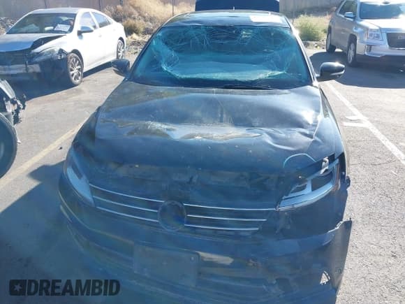 ✅ 2017 Volkswagen Jetta SE • VIN: 3VWDB7AJ7HM308767 • Лот: 43341875. Опубликован ранее на IAAI с пробегом 100 961 миль. Бесплатный доступ к архиву аукционных продаж из США и подробный отчёт об истории автомобиля на DreamBid. Изображение 17.