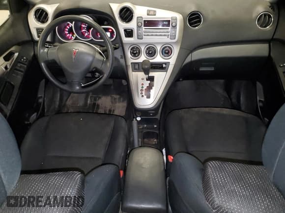 ✅ 2010 Pontiac Vibe 1SA • VIN: 5Y2SP6E8XAZ418035 • Lot: 62280515. Listed on Copart with 214,599 mi. Free auction sales archive from the USA and detailed vehicle history report at DreamBid. Image 8.