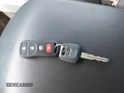 ✅ 2004 Infiniti QX56 • VIN: 5N3AA08C24N803775 • Lot: 41909960. Wystawiony na IAAI z przebiegiem 238 887 mil. Bezpłatny archiwum sprzedaży aukcyjnych z USA i szczegółowy raport historii pojazdu na DreamBid. Zdjęcie 11.