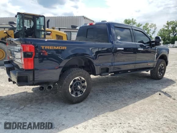 ✅ 2023 Ford F-350 XL • VIN: 1FT8W3BM0PED96768 • Lot: 58496885. Wystawiony na Copart z przebiegiem 55 376 mil. Bezpłatny archiwum sprzedaży aukcyjnych z USA i szczegółowy raport historii pojazdu na DreamBid. Zdjęcie 3.