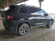 ✅ 2023 Honda Passport TrailSport • VIN: 5FNYF8H63PB008839 • Lot: 54027135. Wystawiony na Copart z przebiegiem 27 359 mil. Bezpłatny archiwum sprzedaży aukcyjnych z USA i szczegółowy raport historii pojazdu na DreamBid. Zdjęcie 3.