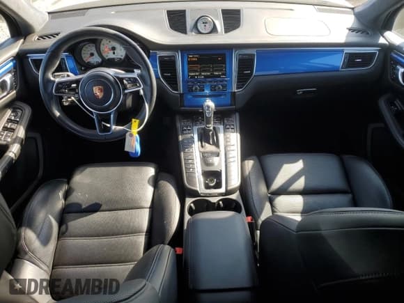 ✅ 2016 Porsche Macan S • VIN: WP1AB2A59GLB44268 • Лот: 71700415. Опубликован ранее на Copart с пробегом 68 603 миль. Бесплатный доступ к архиву аукционных продаж из США и подробный отчёт об истории автомобиля на DreamBid. Изображение 8.