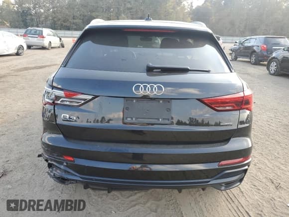 ✅ 2021 Audi Q3 S line Premium • VIN: WA1DECF30M1054382 • Lot: 93538525. Listed on Copart with 38,803 mi. Free auction sales archive from the USA and detailed vehicle history report at DreamBid. Image 6.