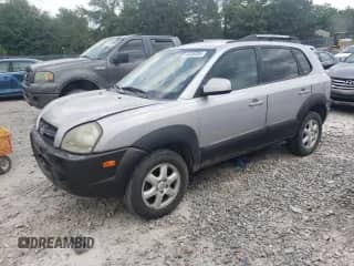 2005 Hyundai Tucson GLS с VIN KM8JN72D25U055396, выставлен на аукционе Copart как лот 65409385 с пробегом 206 550 миль миль и Списание • Salvage title. История ставок и продаж доступна на DreamBid. Изображение 1.