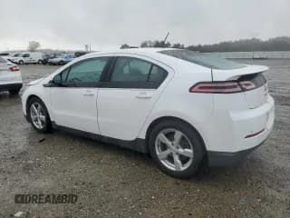 ✅ 2015 Chevrolet Volt • VIN: 1G1RC6E44FU123680 • Lot: 81575044. Wystawiony na Copart z przebiegiem 96 012 mil. Bezpłatny archiwum sprzedaży aukcyjnych z USA i szczegółowy raport historii pojazdu na DreamBid. Zdjęcie 2.