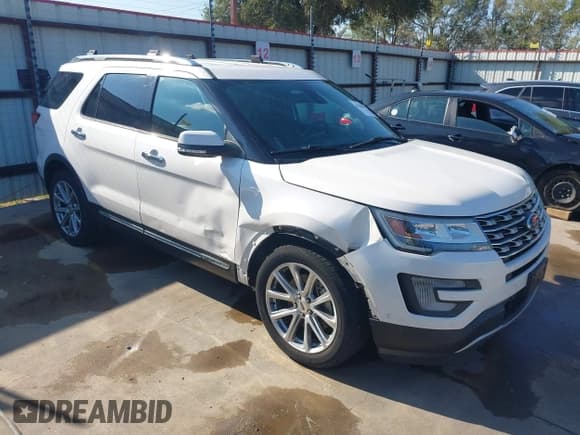 ✅ 2017 Ford Explorer Limited • VIN: 1FM5K7F84HGD86619 • Lot: 43545889. Wystawiony na IAAI z przebiegiem 139 772 mil. Bezpłatny archiwum sprzedaży aukcyjnych z USA i szczegółowy raport historii pojazdu na DreamBid. Zdjęcie 1.