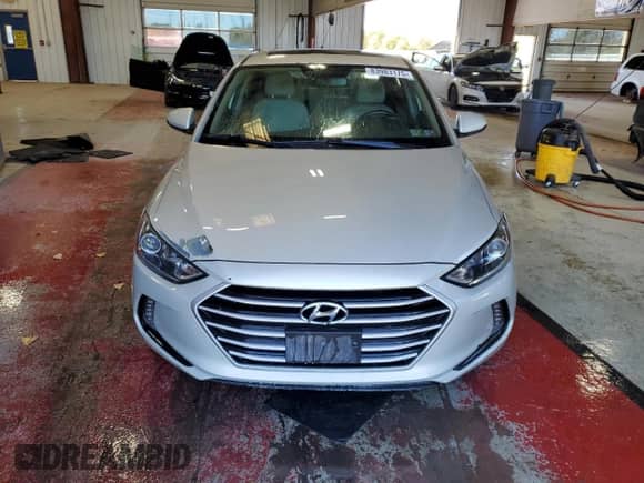 2017 Hyundai Elantra SE with VIN 5NPD84LF9HH163181, listed as a Copart auction lot 83983175 with 86,986 mi miles and Salvage title. Bid and sale history available at DreamBid. Image 5.
