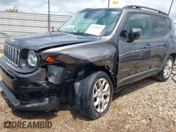 ✅ 2017 Jeep Renegade Altitude • VIN: ZACCJABB6HPE88701 • Lot: 42918025. Listed on IAAI with 142,948 mi. Free auction sales archive from the USA and detailed vehicle history report at DreamBid. Image 2.