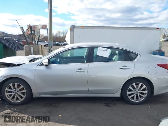 ✅ 2018 Nissan Altima S • VIN: 1N4AL3AP4JC111651 • Лот: 43590777. Опубликован ранее на IAAI с пробегом 169 356 миль. Бесплатный доступ к архиву аукционных продаж из США и подробный отчёт об истории автомобиля на DreamBid. Изображение 14.