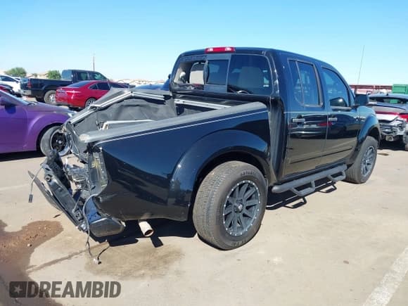 ✅ 2017 Nissan Frontier SV • VIN: 1N6AD0EV7HN715656 • Lot: 43472468. Wystawiony na IAAI z przebiegiem 142 490 mil. Bezpłatny archiwum sprzedaży aukcyjnych z USA i szczegółowy raport historii pojazdu na DreamBid. Zdjęcie 4.