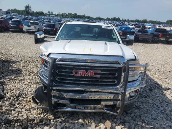 ✅ 2015 GMC Sierra 3500HD SLT • VIN: 1GT423C80FF127397 • Лот: 65933355. Опубликован ранее на Copart с пробегом Не указан. Бесплатный доступ к архиву аукционных продаж из США и подробный отчёт об истории автомобиля на DreamBid. Изображение 5.
