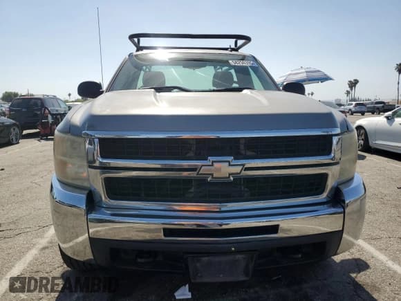 ✅ 2007 Chevrolet Silverado 2500HD Work Truck • VIN: 1GCHC24K57E602360 • Лот: 58250395. Опубликован ранее на Copart с пробегом 163 773 миль. Бесплатный доступ к архиву аукционных продаж из США и подробный отчёт об истории автомобиля на DreamBid. Изображение 5.
