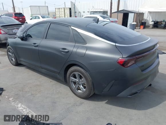 ✅ 2021 Kia K5 LX • VIN: 5XXG24J27MG028107 • Lot: 43247619. Wystawiony na IAAI z przebiegiem 70 981 mil. Bezpłatny archiwum sprzedaży aukcyjnych z USA i szczegółowy raport historii pojazdu na DreamBid. Zdjęcie 3.