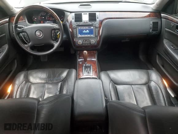 ✅ 2011 Cadillac DTS Premium Collection • VIN: 1G6KH5E69BU111639 • Lot: 89465865. Listed on Copart with 102,908 mi. Free auction sales archive from the USA and detailed vehicle history report at DreamBid. Image 8.