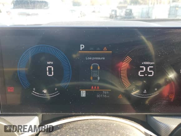 2025 Hyundai Sonata SEL with VIN KMHL64JA2SA435721, listed as a Copart auction lot 91118065 with 30,116 mi miles and Clean title. Bid and sale history available at DreamBid. Image 9.