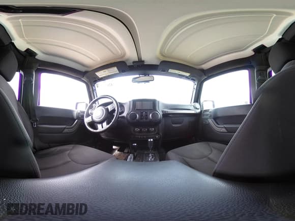 ✅ 2018 Jeep Wrangler Unlimited Sport • VIN: 1C4BJWDG4JL932122 • Lot: 42618973. Wystawiony na IAAI z przebiegiem 66 494 mil. Bezpłatny archiwum sprzedaży aukcyjnych z USA i szczegółowy raport historii pojazdu na DreamBid. Zdjęcie 19.