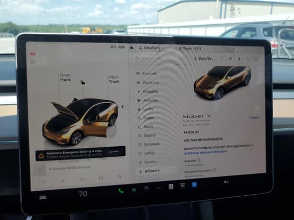 ✅ 2023 Tesla Model Y Long Range • VIN: 7SAYGDEE9PA099570 • Лот: 67015335. Опубликован ранее на Copart с пробегом 44 629 миль. Бесплатный доступ к архиву аукционных продаж из США и подробный отчёт об истории автомобиля на DreamBid. Изображение 9.