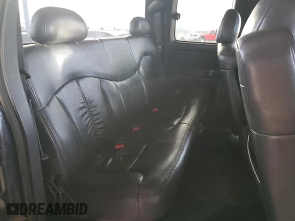 ✅ 2000 Chevrolet Silverado 1500 LT • VIN: 1GCEK19TXYE192593 • Lot: 93891915. Listed on Copart with 234,912 mi. Free auction sales archive from the USA and detailed vehicle history report at DreamBid. Image 10.