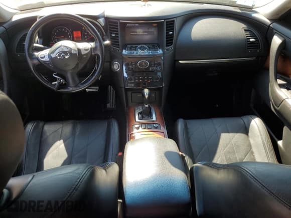 ✅ 2011 Infiniti FX • VIN: JN8AS1MW6BM140718 • Lot: 85102865. Listed on Copart with 150,179 mi. Free auction sales archive from the USA and detailed vehicle history report at DreamBid. Image 8.