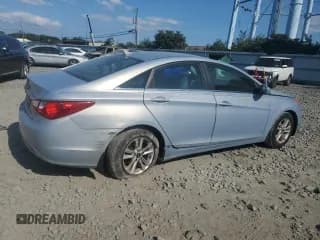 ✅ 2013 Hyundai Sonata GLS • VIN: 5NPEB4AC1DH809791 • Lot: 70776374. Listed on Copart with 158,946 mi. Free auction sales archive from the USA and detailed vehicle history report at DreamBid. Image 3.