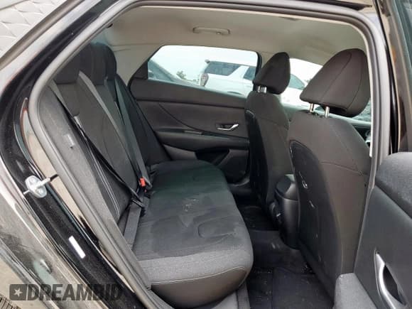 ✅ 2024 Hyundai Elantra SEL • VIN: KMHLM4DG8RU813071 • Lot: 57585525. Listed on Copart with 5,226 mi. Free auction sales archive from the USA and detailed vehicle history report at DreamBid. Image 10.