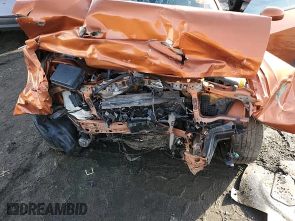 ✅ 2011 Dodge Challenger • VIN: 2B3CJ4DG7BH604301 • Lot: 85340744. Wystawiony na Copart z przebiegiem Nie podano. Bezpłatny archiwum sprzedaży aukcyjnych z USA i szczegółowy raport historii pojazdu na DreamBid. Zdjęcie 11.