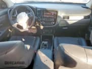 ✅ 2019 Mitsubishi Outlander SE • VIN: JA4AD3A39KZ029721 • Лот: 85331975. Опубликован ранее на Copart с пробегом 52 619 миль. Бесплатный доступ к архиву аукционных продаж из США и подробный отчёт об истории автомобиля на DreamBid. Изображение 8.