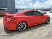 2015 Hyundai Genesis Coupe Ultimate z VIN KMHHU6KJ9FU128038, wystawiony jako Copart lot #64824405 z przebiegiem 64 607 mil mil oraz Szkoda całkowita • Salvage title. Historia ofert i sprzedaży dostępna na DreamBid. Obrazek 3.