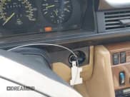 ✅ 1987 Mercedes-Benz 300 D • VIN: WDBEB33D2HA291167 • Lot: 43137862. Listed on IAAI with 244,051 mi. Free auction sales archive from the USA and detailed vehicle history report at DreamBid. Image 11.