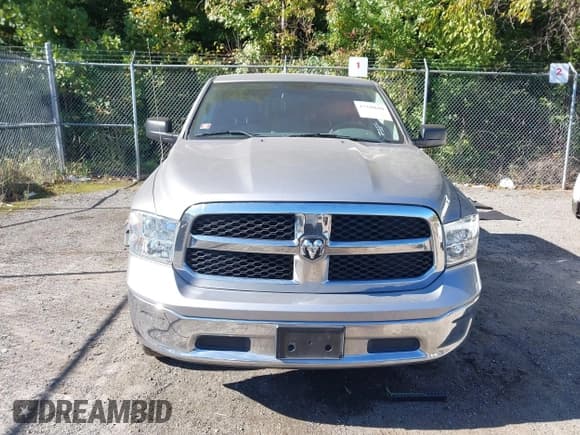 ✅ 2019 Ram 1500 SLT • VIN: 1C6RR7TT1KS659053 • Lot: 43440601. Listed on IAAI with 105,631 mi. Free auction sales archive from the USA and detailed vehicle history report at DreamBid. Image 13.