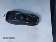 ✅ 2015 Porsche Macan Turbo • VIN: WP1AF2A59FLB91142 • Lot: 43848033. Wystawiony na IAAI z przebiegiem 89 604 mil. Bezpłatny archiwum sprzedaży aukcyjnych z USA i szczegółowy raport historii pojazdu na DreamBid. Zdjęcie 11.