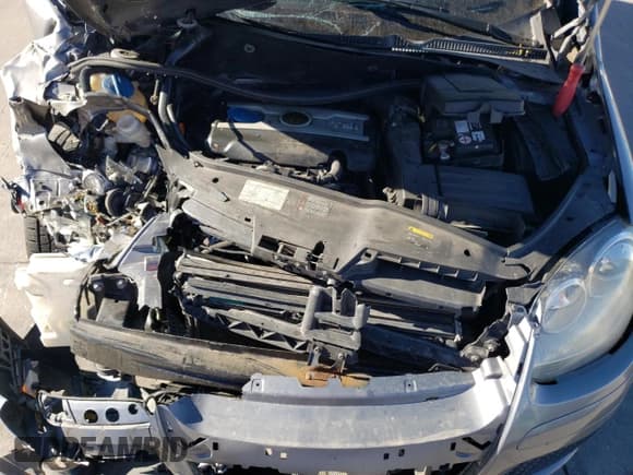 ✅ 2009 Volkswagen Golf GTI • VIN: WVWHV71K99W108785 • Lot: 77046864. Wystawiony na Copart z przebiegiem 119 799 mil. Bezpłatny archiwum sprzedaży aukcyjnych z USA i szczegółowy raport historii pojazdu na DreamBid. Zdjęcie 12.