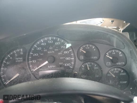 ✅ 2002 Chevrolet Suburban LS • VIN: 3GNEC16T52G258587 • Лот: 51812635. Опубликован ранее на Copart с пробегом Не указан. Бесплатный доступ к архиву аукционных продаж из США и подробный отчёт об истории автомобиля на DreamBid. Изображение 9.