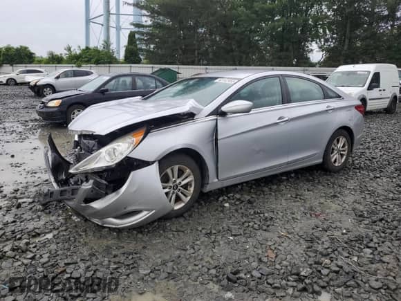 2013 Hyundai Sonata GLS with VIN 5NPEB4AC1DH633468, listed as a Copart auction lot 63162955 with 129,090 mi miles and Salvage title. Bid and sale history available at DreamBid. Image 1.