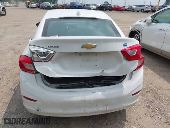 2017 Chevrolet Cruze LT with VIN 1G1BH5SE6H7244884, listed as a IAAI auction lot 42423717 with 125,112 mi miles and . Bid and sale history available at DreamBid. Image 16.