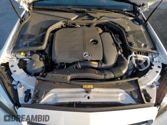 ✅ 2020 Mercedes-Benz C 300 • VIN: W1KWF8DB8LR599318 • Lot: 90826565. Listed on Copart with 41,985 mi. Free auction sales archive from the USA and detailed vehicle history report at DreamBid. Image 11.