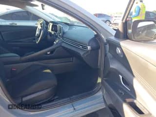 ✅ 2023 Hyundai Elantra SEL • VIN: KMHLM4AGXPU396988 • Lot: 43447208. Listed on IAAI with 22,473 mi. Free auction sales archive from the USA and detailed vehicle history report at DreamBid. Image 5.