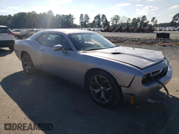 ✅ 2014 Dodge Challenger SXT • VIN: 2C3CDYAG0EH262085 • Lot: 74202754. Wystawiony na Copart z przebiegiem 148 222 mil. Bezpłatny archiwum sprzedaży aukcyjnych z USA i szczegółowy raport historii pojazdu na DreamBid. Zdjęcie 4.