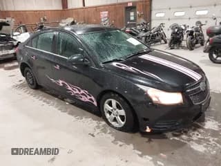 ✅ 2014 Chevrolet Cruze 1LT • VIN: 1G1PC5SB7E7405703 • Лот: 43431312. Опубликован ранее на IAAI с пробегом 101 359 миль. Бесплатный доступ к архиву аукционных продаж из США и подробный отчёт об истории автомобиля на DreamBid. Изображение 1.