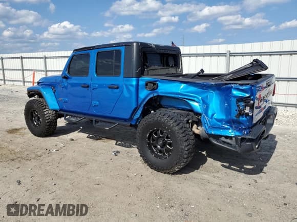✅ 2020 Jeep Gladiator Overland • VIN: 1C6HJTFG4LL162262 • Lot: 57261325. Wystawiony na Copart z przebiegiem 74 856 mil. Bezpłatny archiwum sprzedaży aukcyjnych z USA i szczegółowy raport historii pojazdu na DreamBid. Zdjęcie 2.