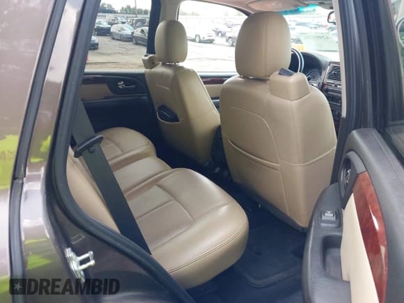 ✅ 2008 Saab 9-7X 4.2i • VIN: 5S3ET13SX82800685 • Lot: 42995791. Listed on IAAI with 170,143 mi. Free auction sales archive from the USA and detailed vehicle history report at DreamBid. Image 8.