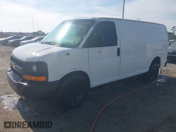 ✅ 2009 Chevrolet Express Cargo • VIN: 1GCFG15X491103415 • Lot: 43588282. Listed on IAAI with 324,229 mi. Free auction sales archive from the USA and detailed vehicle history report at DreamBid. Image 2.