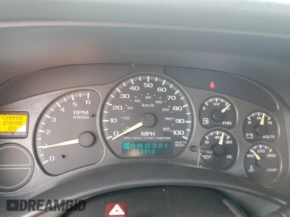 ✅ 2002 Chevrolet Silverado 1500 LS • VIN: 2GCEC19V921142016 • Лот: 74090544. Опубликован ранее на Copart с пробегом 263 958 миль. Бесплатный доступ к архиву аукционных продаж из США и подробный отчёт об истории автомобиля на DreamBid. Изображение 9.