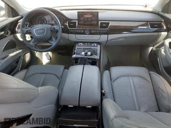 ✅ 2011 Audi A8 • VIN: WAURVAFD8BN020766 • Лот: 92821585. Опубликован ранее на Copart с пробегом 114 848 миль. Бесплатный доступ к архиву аукционных продаж из США и подробный отчёт об истории автомобиля на DreamBid. Изображение 8.