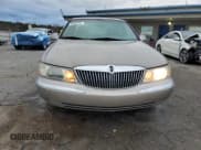 ✅ 2001 Lincoln Continental • VIN: 1LNHM97V41Y633841 • Лот: 86695664. Опубликован ранее на Copart с пробегом 166 931 миль. Бесплатный доступ к архиву аукционных продаж из США и подробный отчёт об истории автомобиля на DreamBid. Изображение 5.