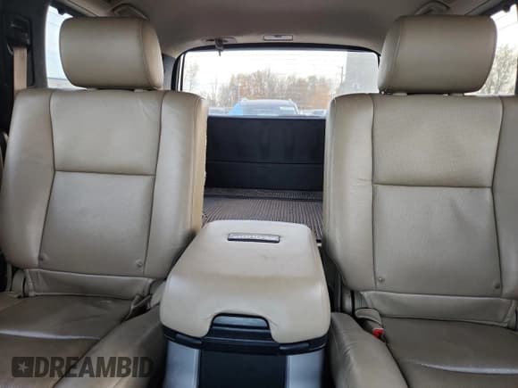 ✅ 2012 Toyota Sequoia Platinum • VIN: 5TDDW5G14CS064703 • Lot: 90775765. Listed on Copart with 316,639 mi. Free auction sales archive from the USA and detailed vehicle history report at DreamBid. Image 10.